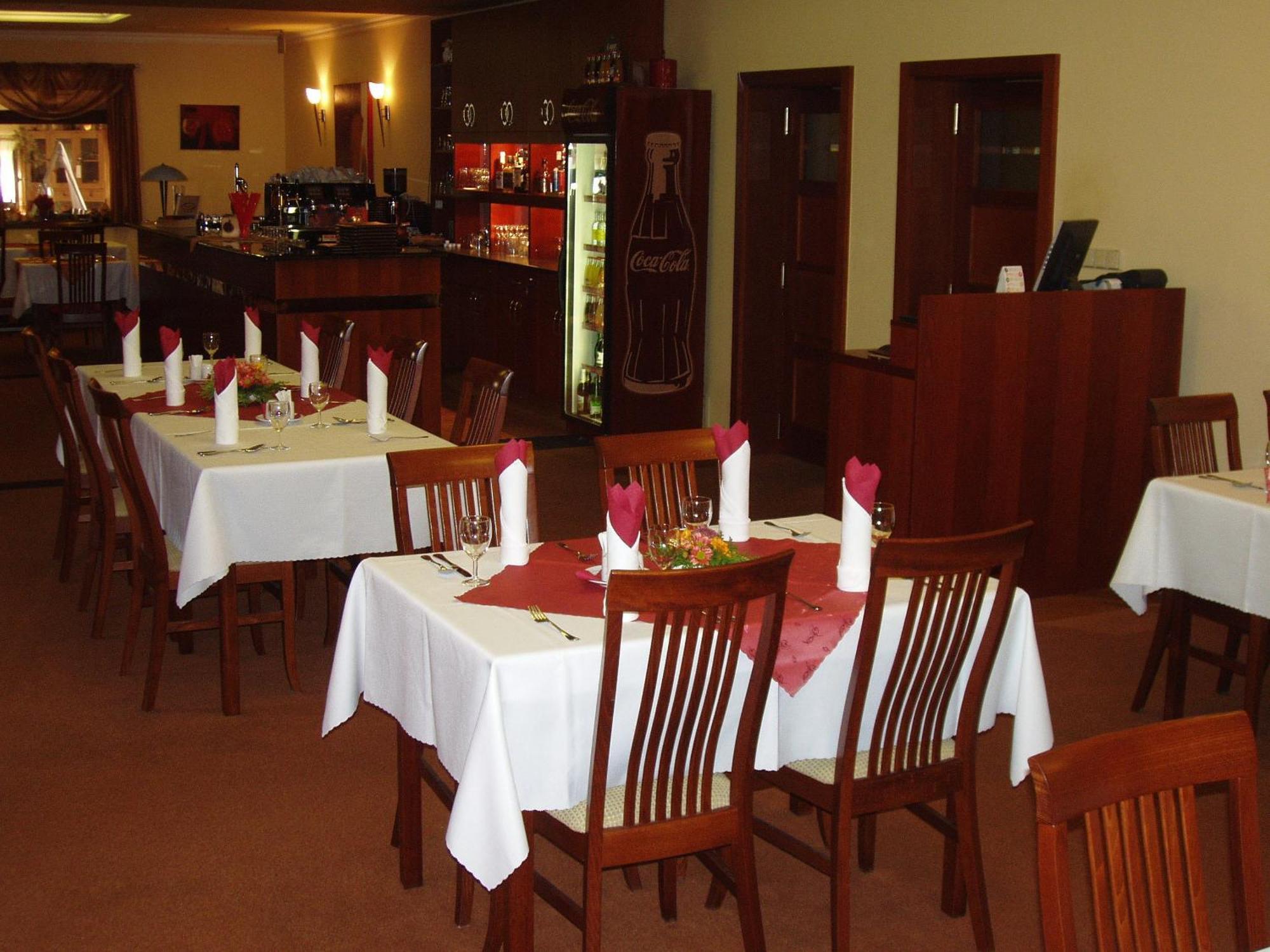 Hotel Altenberg สตาเร โฮรี ภายนอก รูปภาพ
